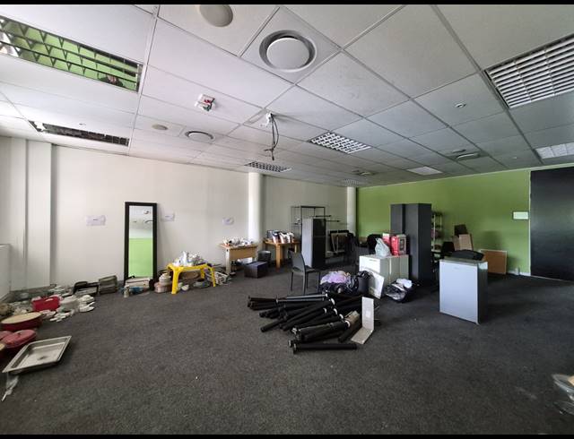 850M² OFFICE TO LET IN SUNNINGHILL